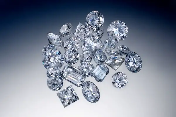 Shopping For Diamonds For Gifts - Tips To Avoid The Widespread Mistakes 2