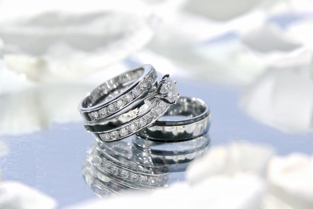 Cushion Cut Engagement Rings