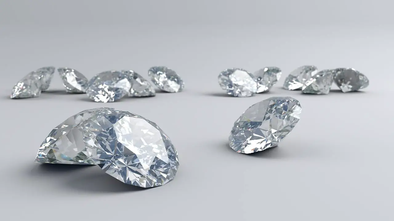Infographic: 10 Tips & Tricks for Buying a Diamond