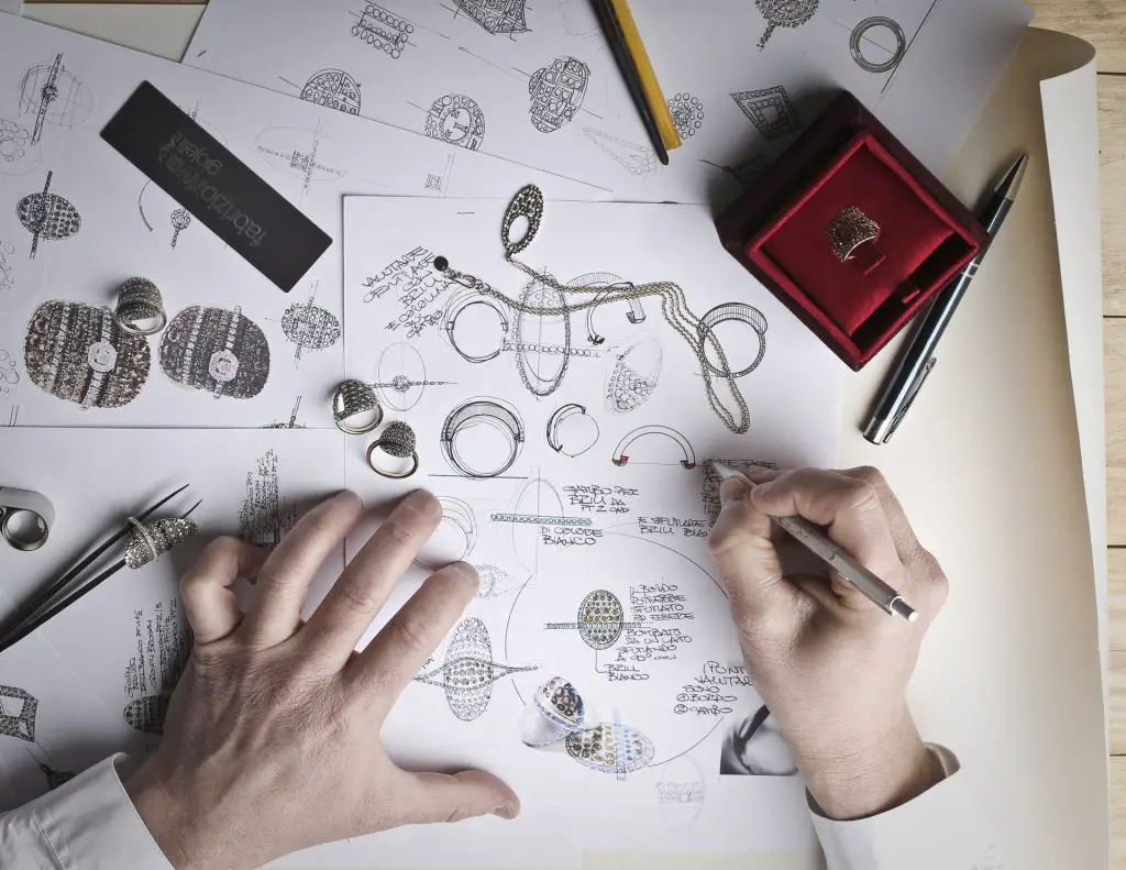 Design Your Own Engagement Ring (But Don’t Make These Mistakes!)