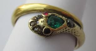 antique ring style guide - queen Victoria snake ring 