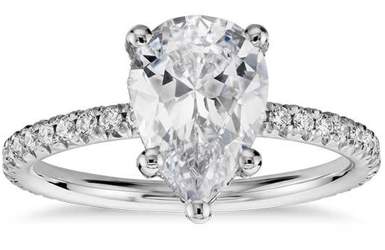 pear shaped diamond engagement ring