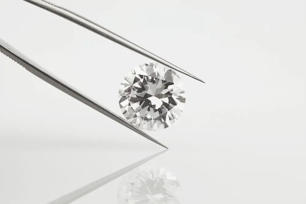 Loose Diamonds Buyers Guide: Where And How To Look For Them