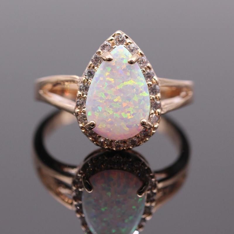 Fire opal teardrop gold ring