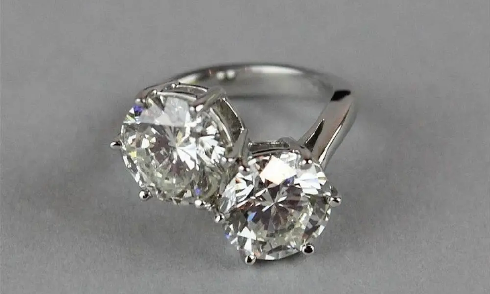 Two stone diamond ring