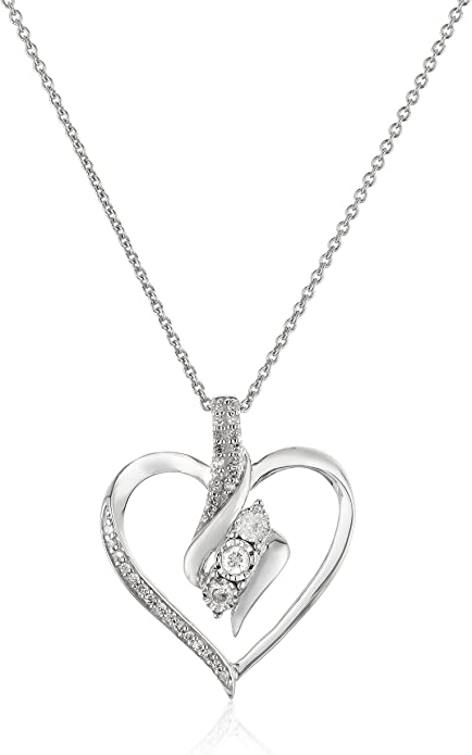 Amazon Collection Diamond 3 Stone Pendant Necklace