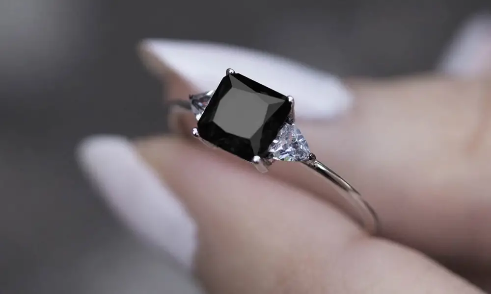 Black Spinel Gemstone