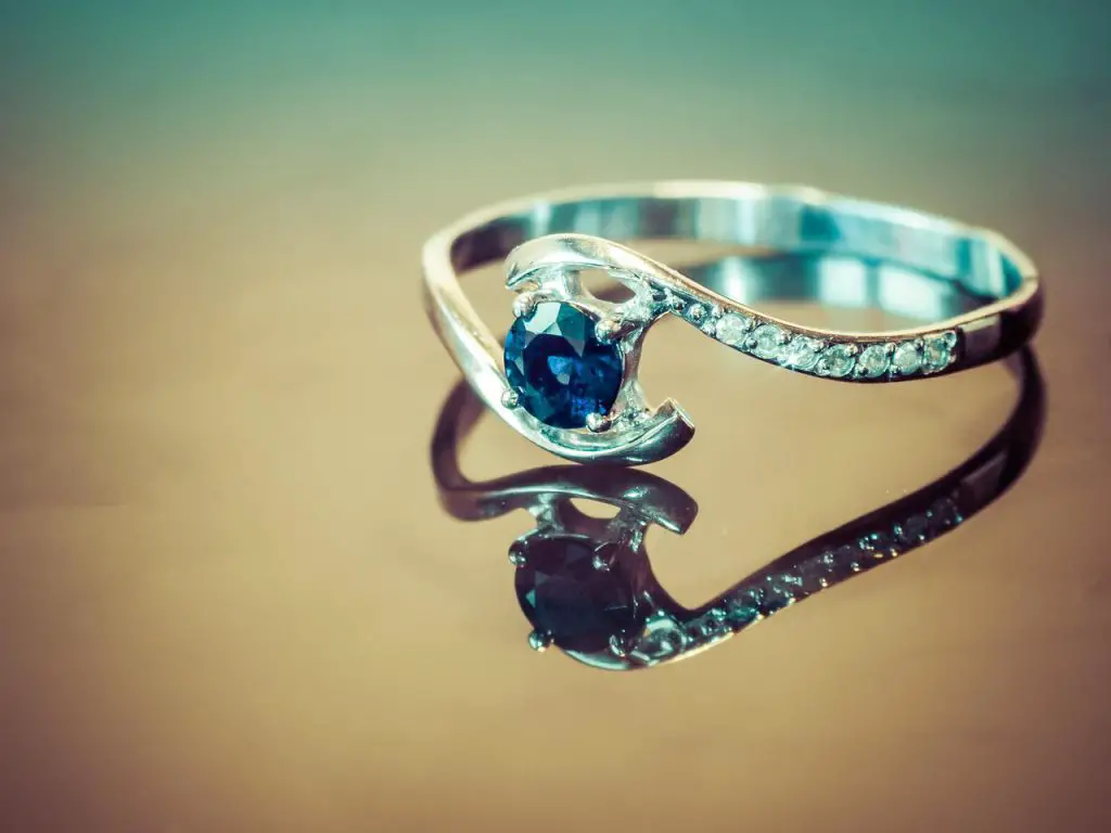 Diamond and sapphire ring